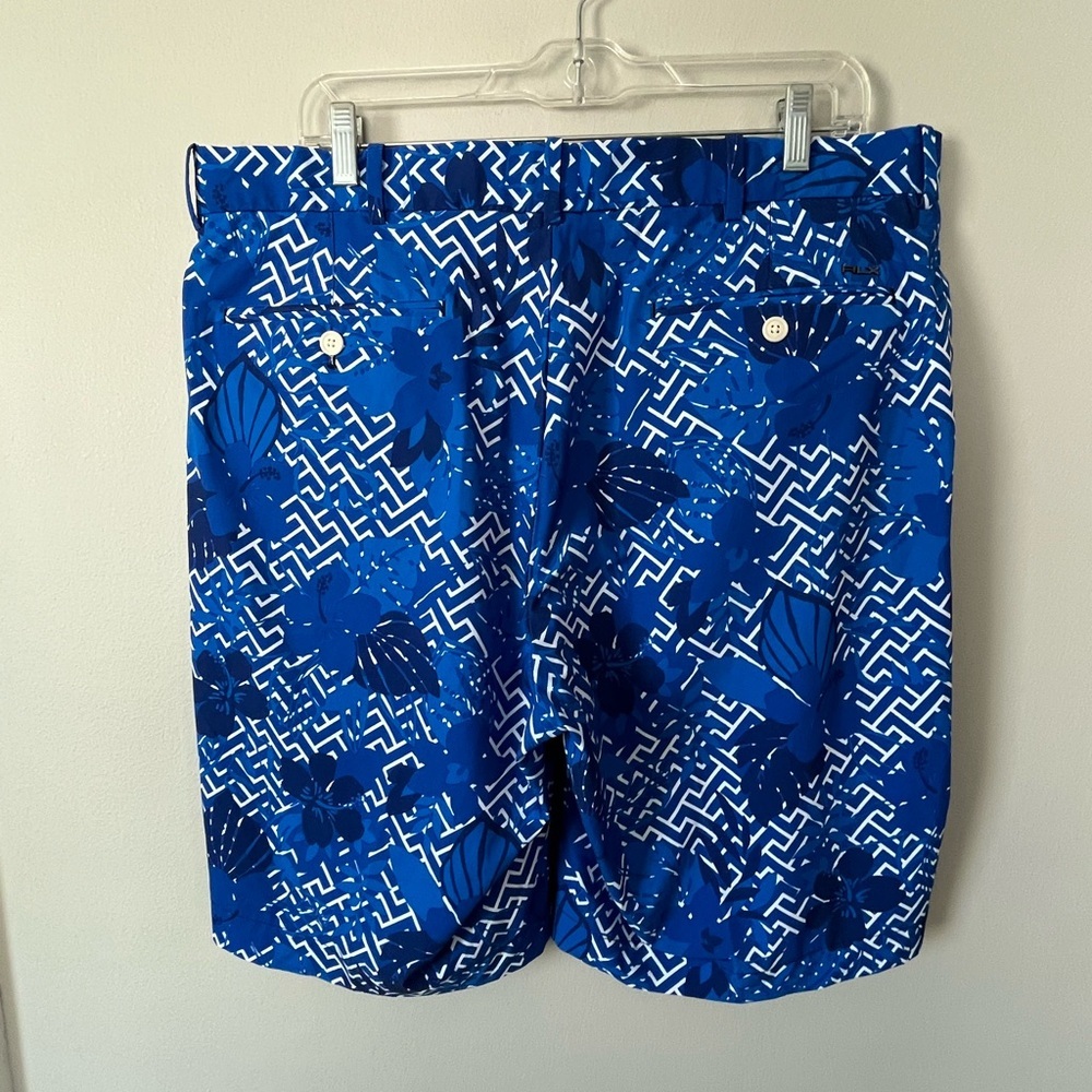 RLX Ralph Lauren Men’s Blue  Floral Shorts Size 36 Golf STRETCH Preppy